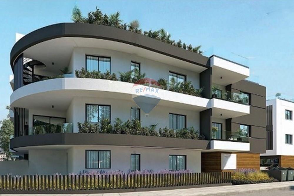 1-Bed Apartment Roof Garden, Pool, Livadia - Więcej