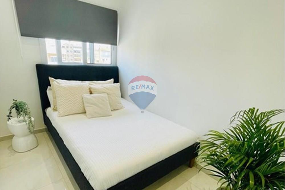 2-Bedroom Apartment in Neapolis - Więcej