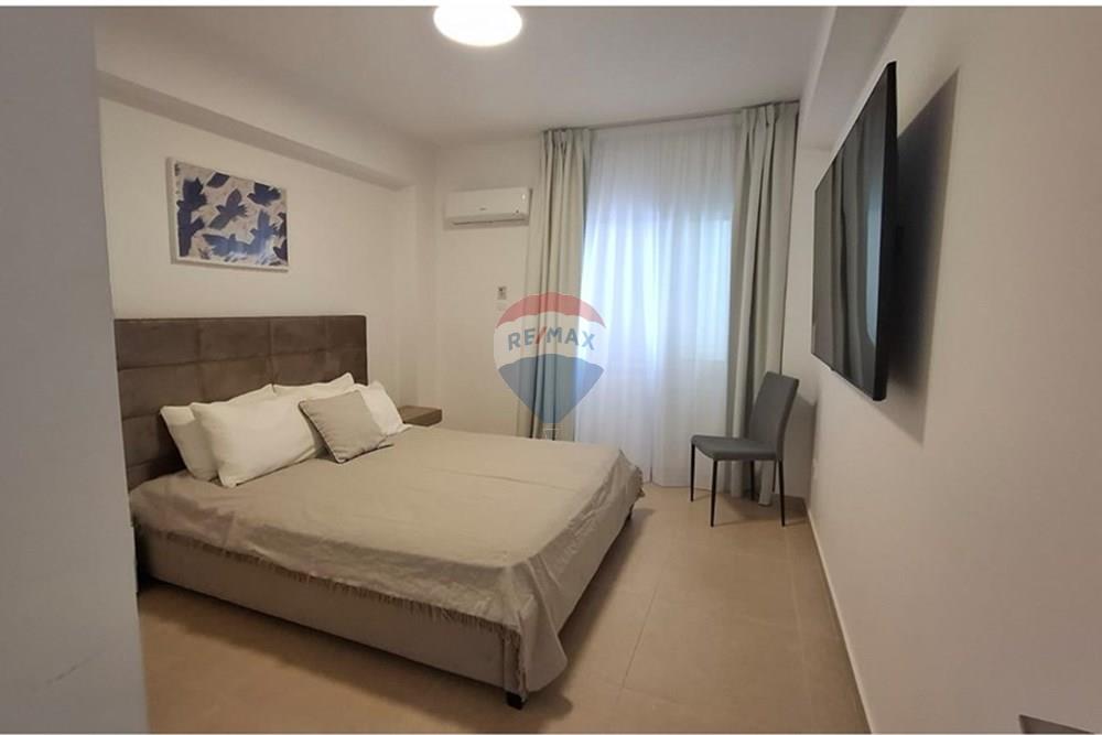 Luxurious Urban Living in Limassol's Neapolis - Mehr