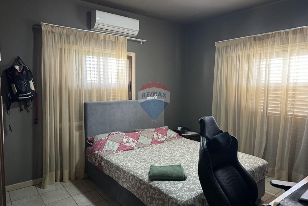 5 Bedroom House in Latsia - Widok 6