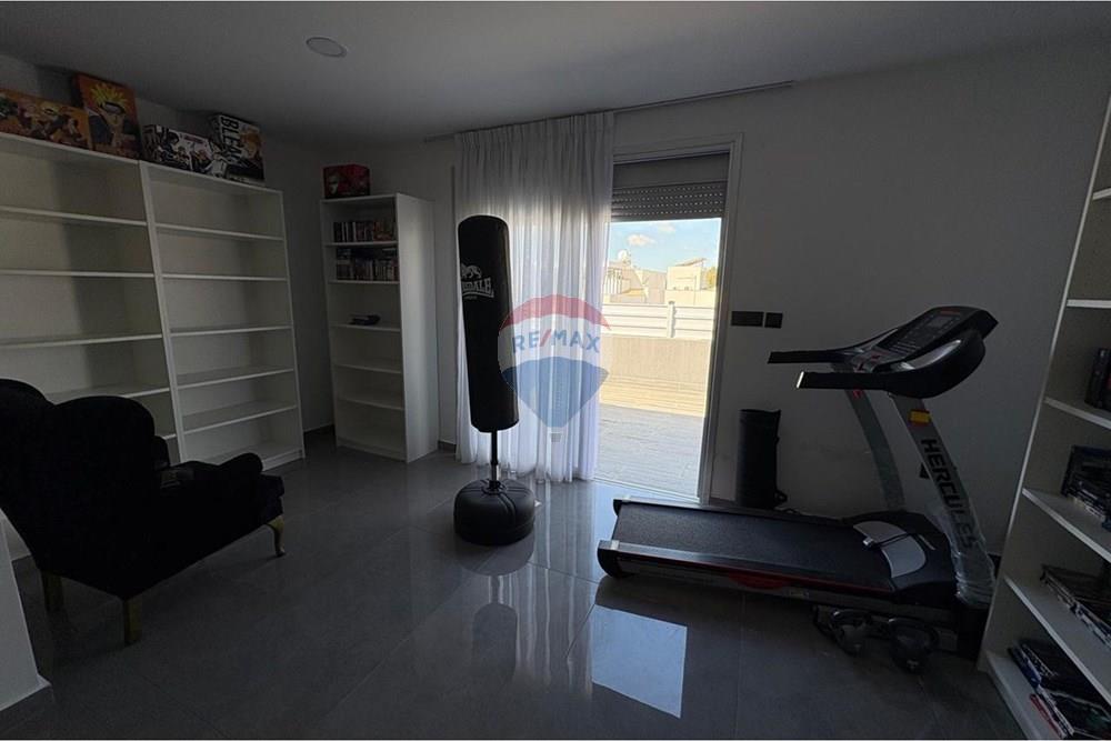 4-Bedroom House with pool in Ekali - Bild 4