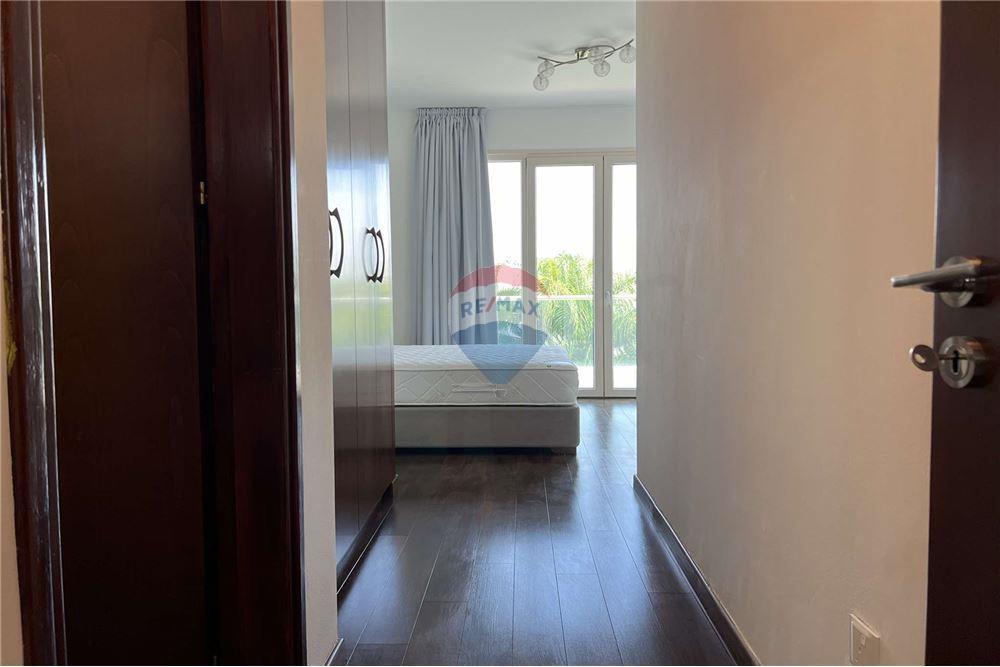 7 Bedroom Villa in Engomi - Widok 4