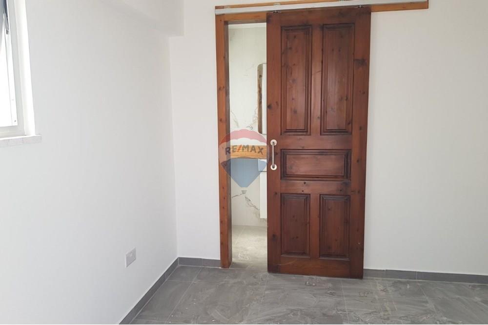 4 Bedroom Apartment in Larnaca Centre - Mehr