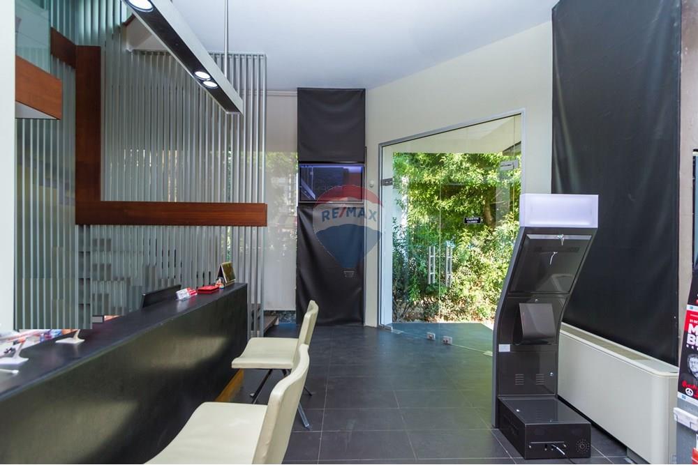 Seafront Office of 171 sqm in Neapolis city centre - Widok 2