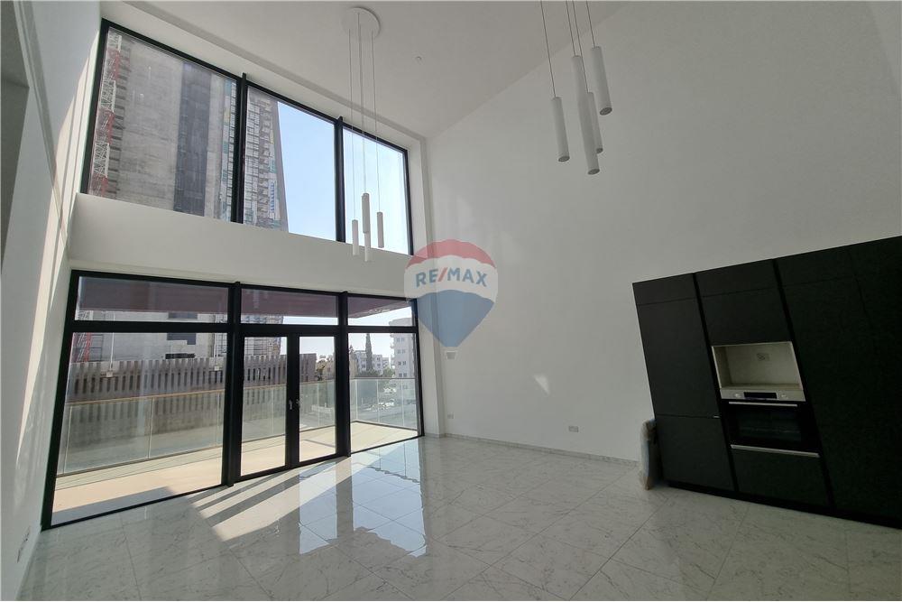 A stunning duplex high-rise penthouse - Vista 6
