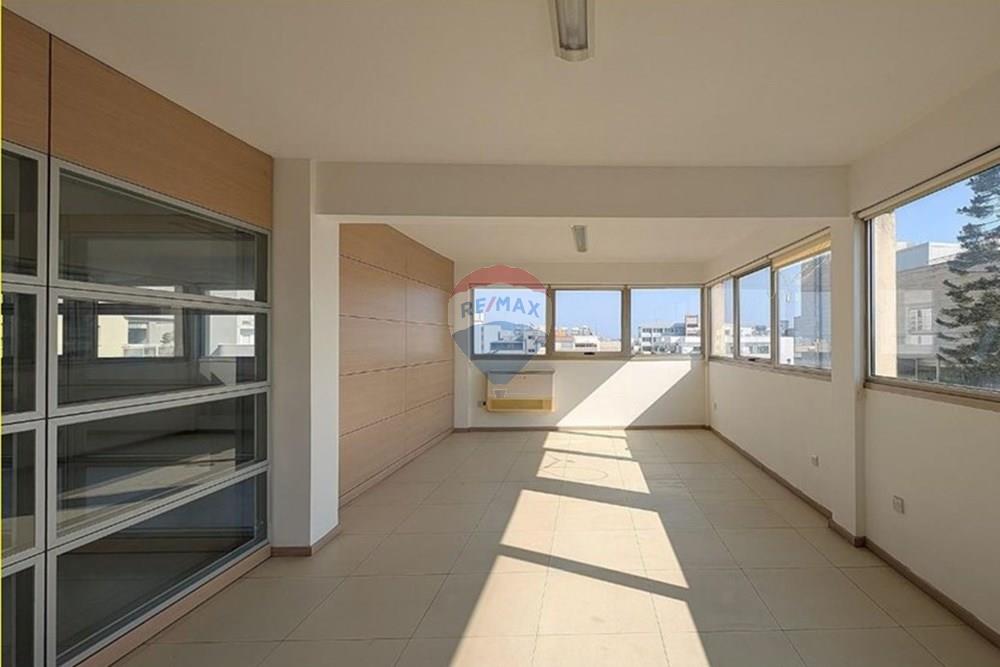 258sqm Office in Agia Zoni, Limassol – pohled 6