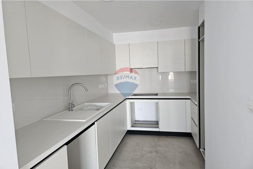 2 Bedroom Apartment in Agios Athanasios - Widok 5