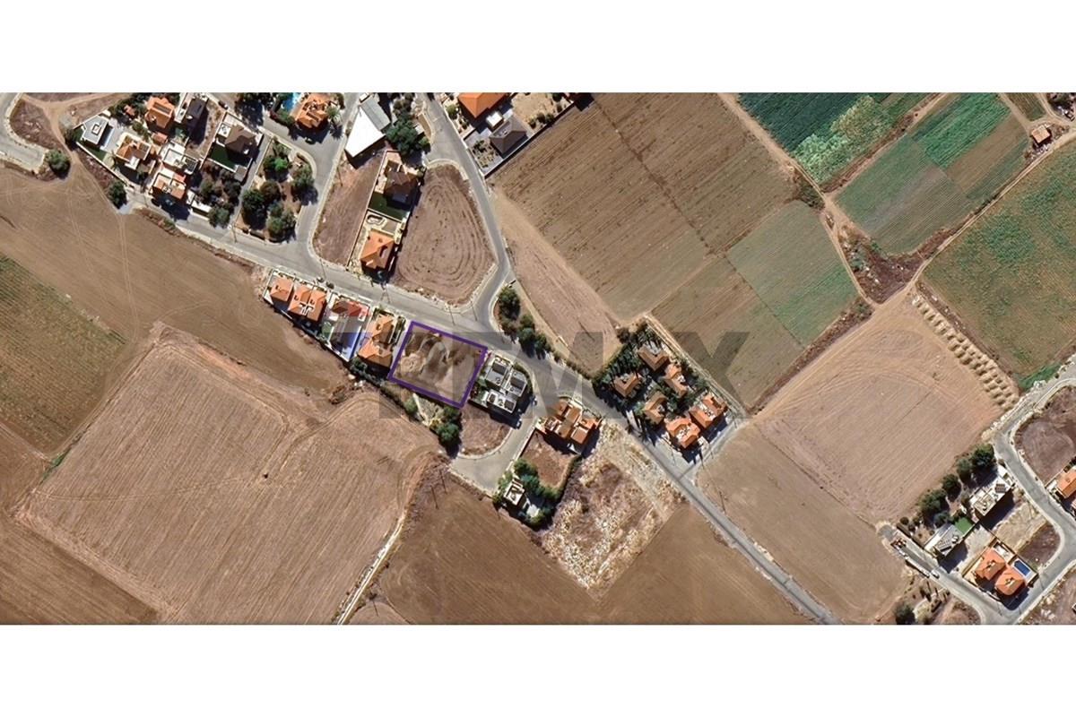 Residential - Plot of Land for Hospitality Development - Perivolia, Larnaca - CY - Screenshot 2026-05-29 105832.jpg - 480091029-325