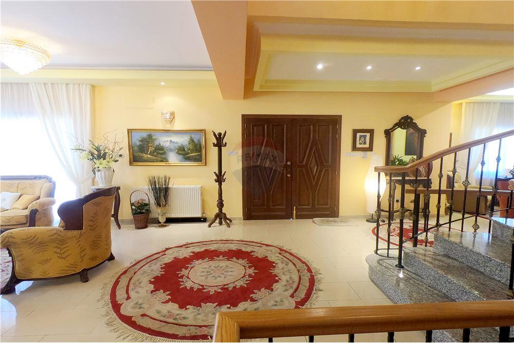 5 Bedroom Villa At Ayios Athanasios - Ansicht 2