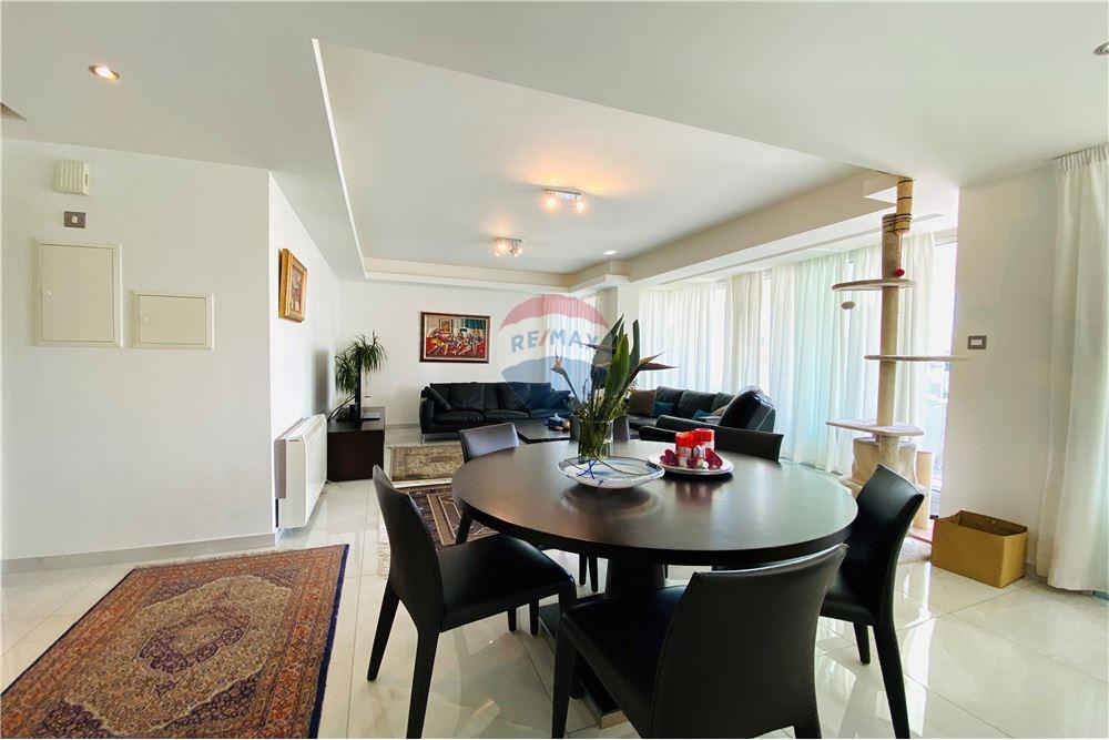Modern 3-Bedroom Penthouse in Neapoli - Widok 5