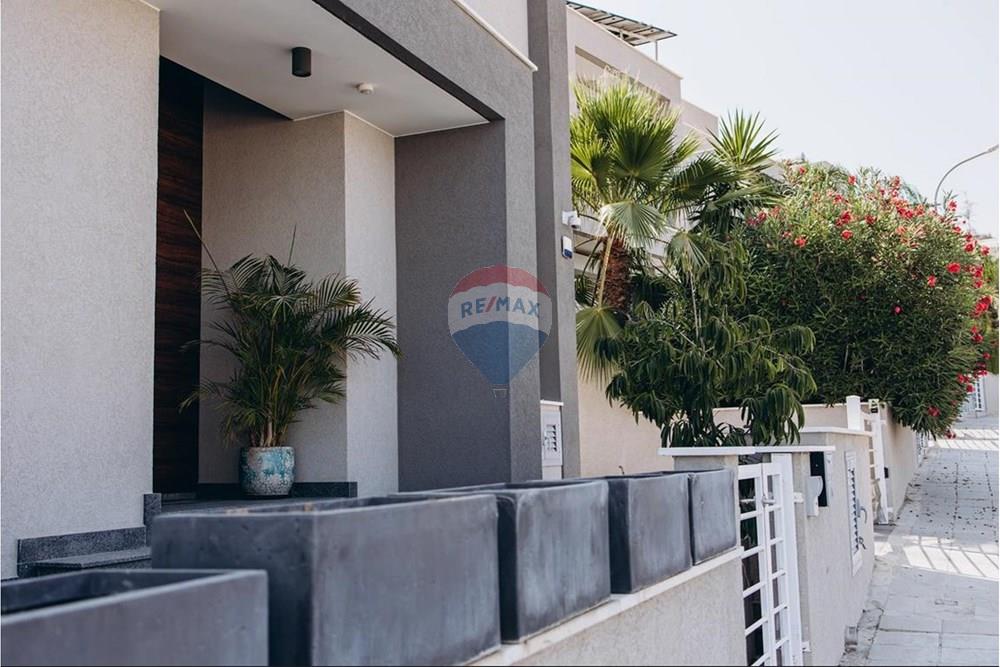 Residential - House - Germasoyia, Limassol - CY - entrance.jpeg - 480031146-365