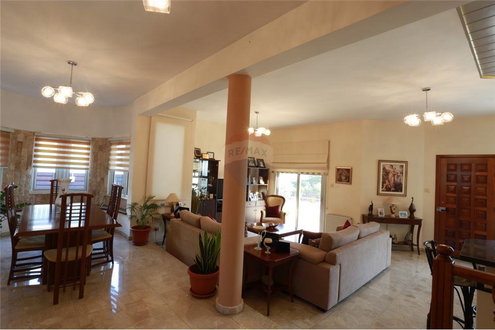 3-Bedroom Detached House in Panthea - Bild 4