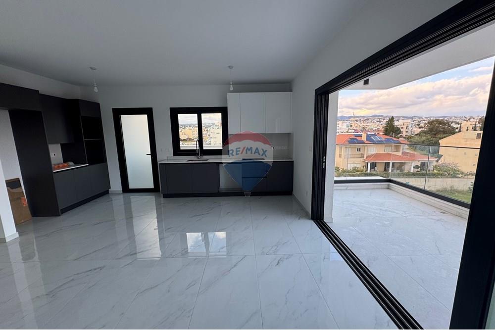 2-Bedroom Penthouse in Kapsalos - Widok 5