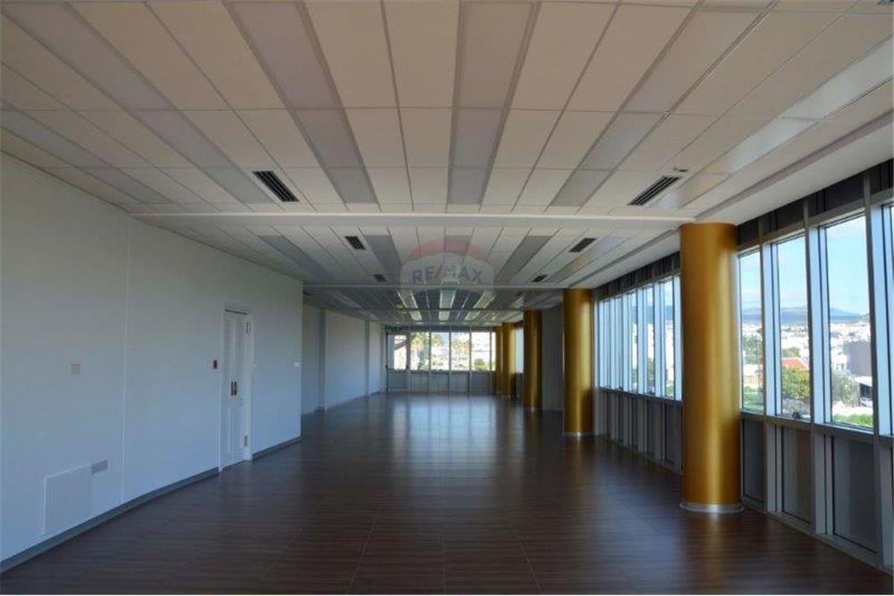 Luxury Office of 230 m² for Rent in Ag. Athanasios - Vista 2
