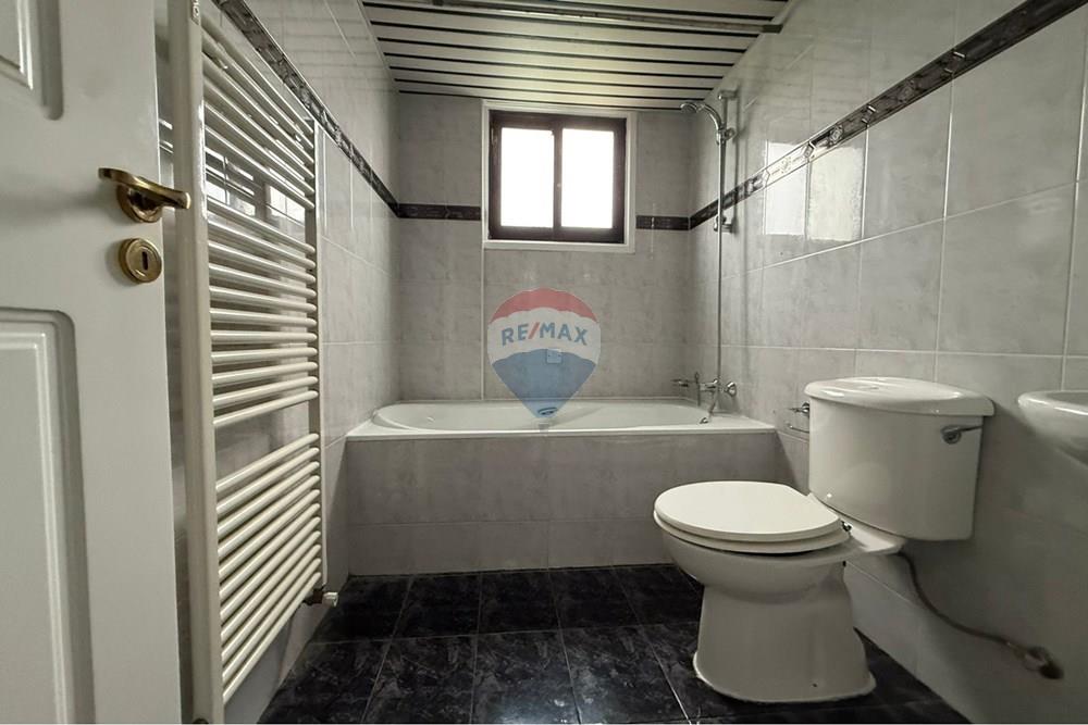 5 Bedroom Detached House in Strovolos - Widok 6