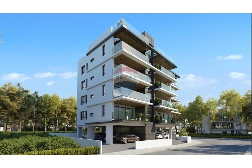 Modern 2 bed Penthouse in Faneromeni ,Larnaca - Vista 3