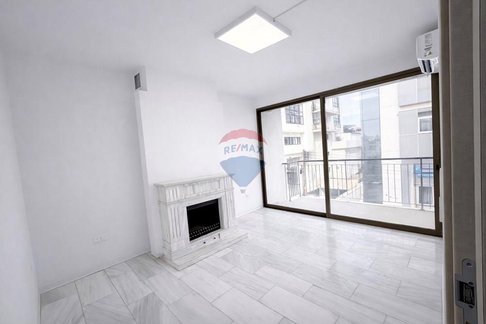 10 Serviced Offices in the Heart of Limassol - Bild 3