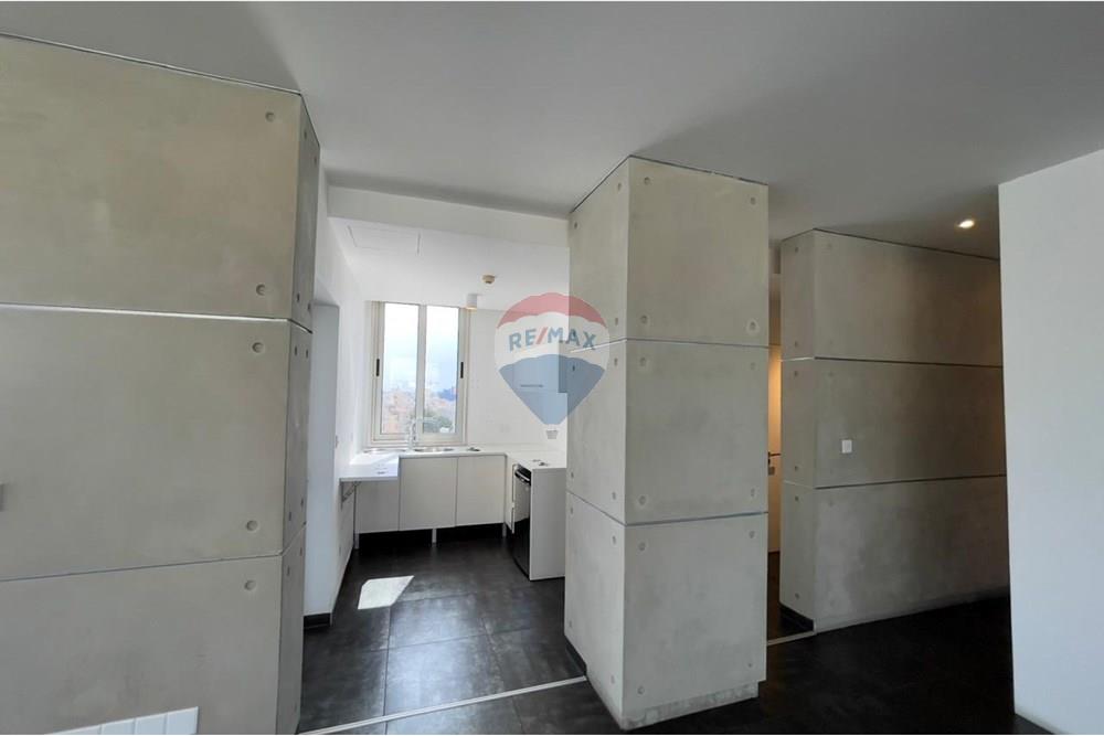 196 m² Modern Office near the Highway - Widok 5