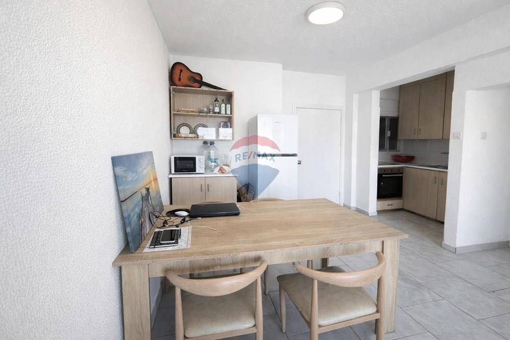 Renovated 2-Bedroom Apartment in Drosia - Widok 6