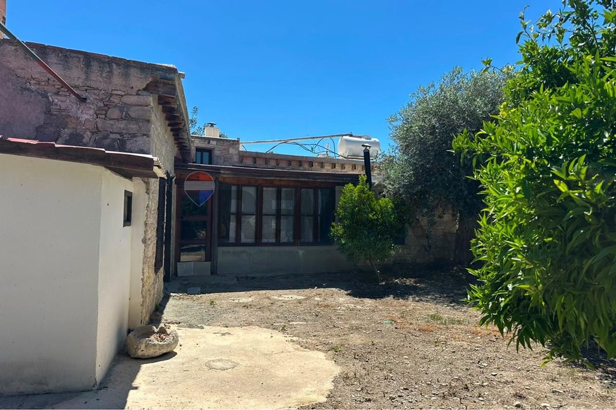 Residential properties for sale 280 m² in Choulou, Paphos