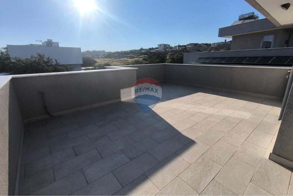 Residential - House - Germasoyia, Limassol - CY - roofspace.jpeg - 480031146-365