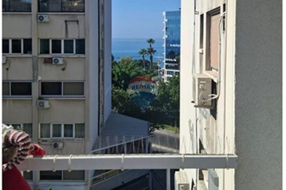Luxurious Urban Living in Limassol's Neapolis - Ansicht 5