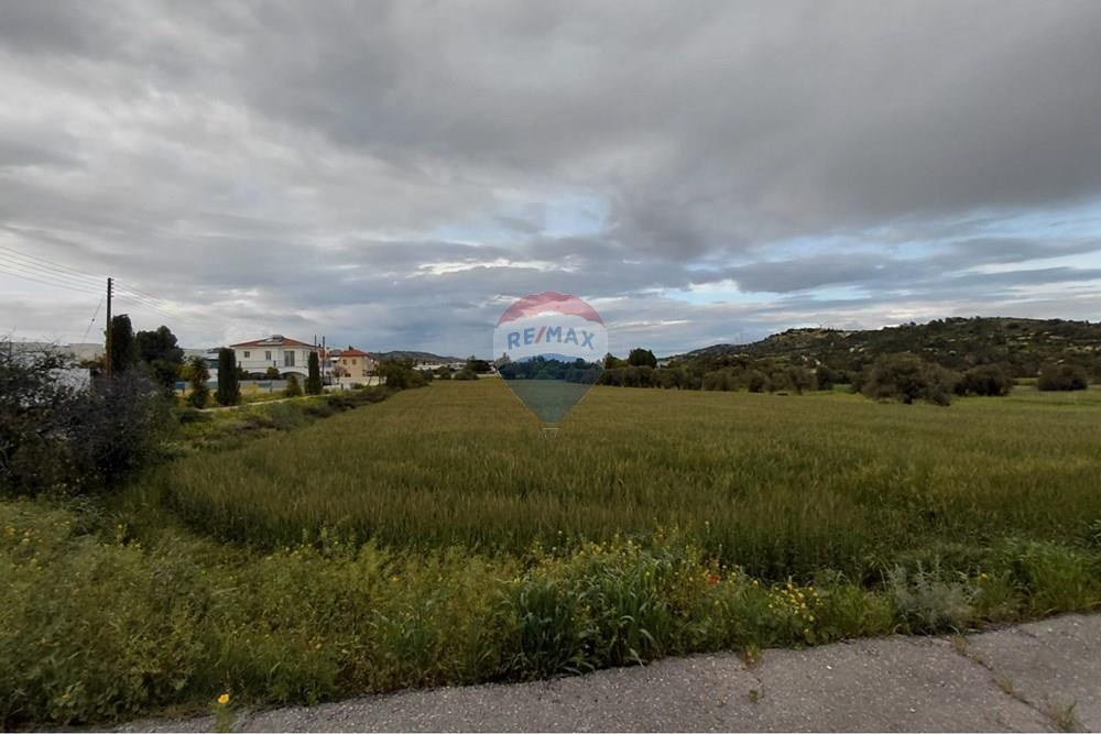 Residential Plot of 8027sqm Alethriko, Larnaca - Mehr