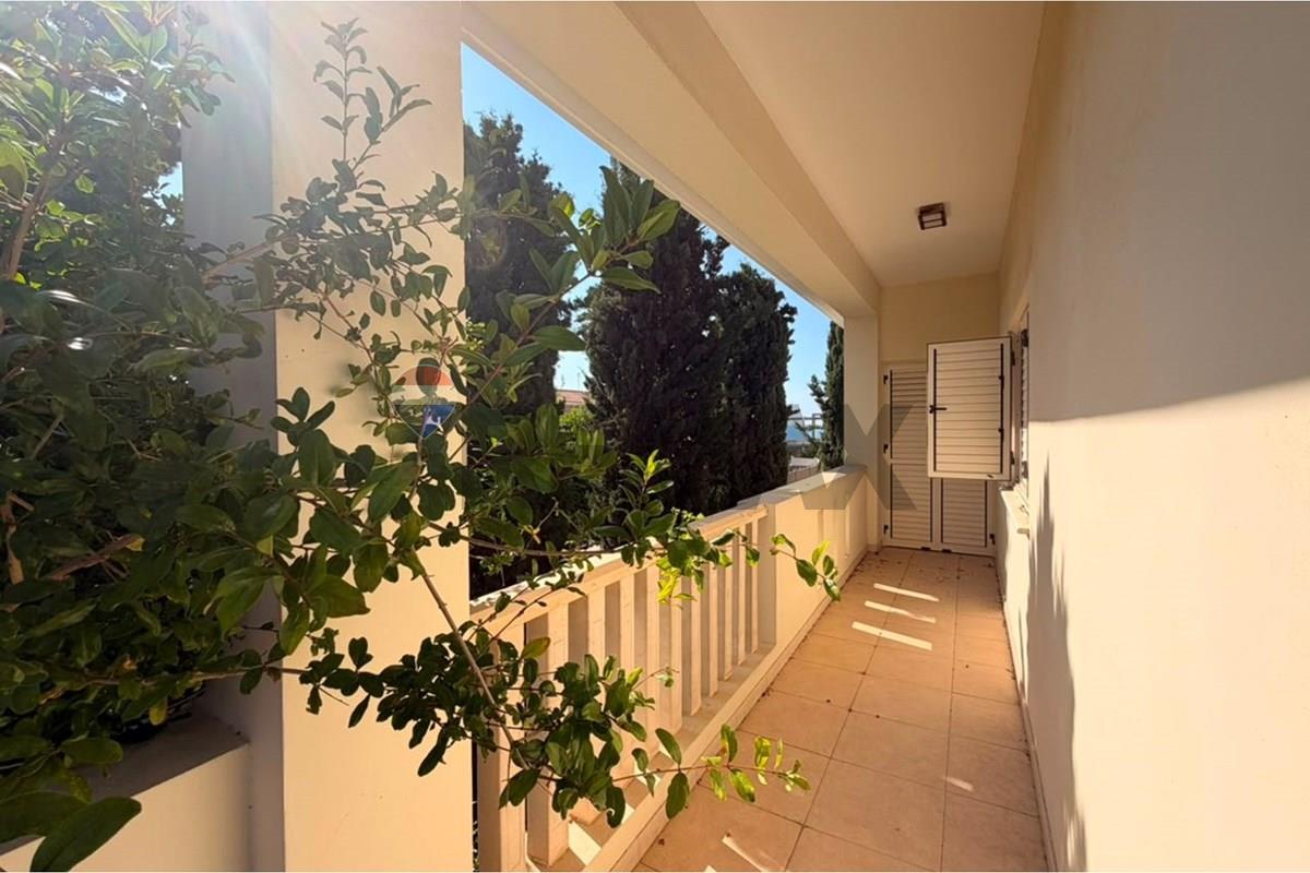 5 Bedroom Beachfront Villa in Pyla, Larnaca - Bild 6