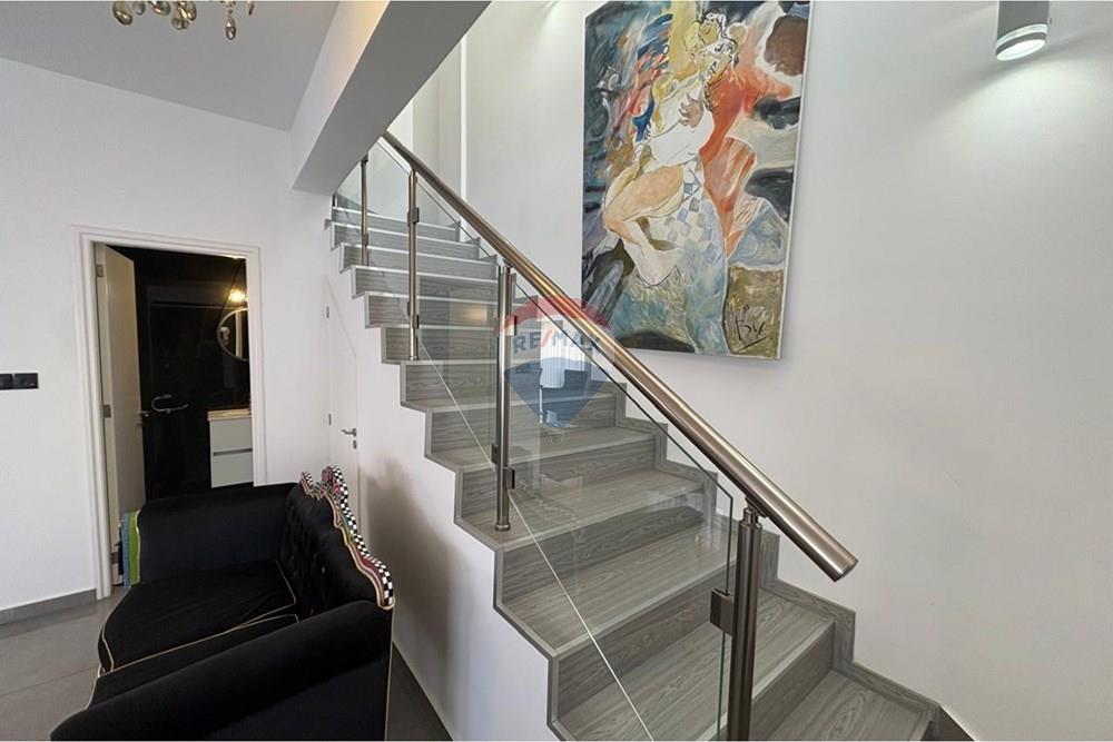 4-Bedroom House with pool in Ekali - Bild 6
