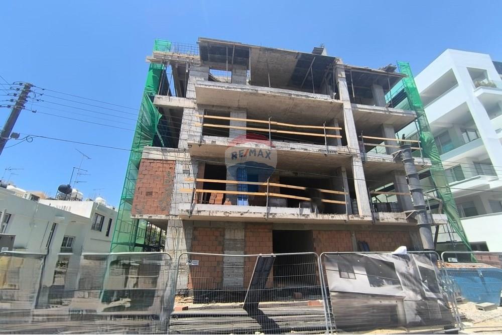 2Bedroom Penthouse, Roof Garden Kamares, Larnaca - Bild 2