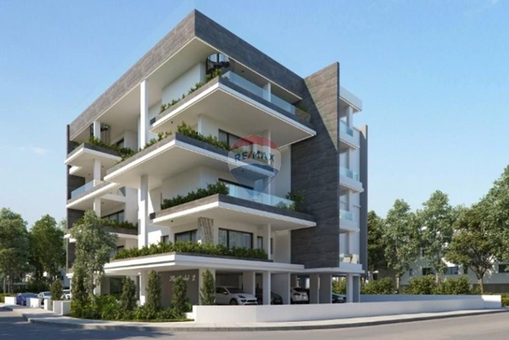 Large 2 Bed Penthouse in Chrysopolitissa, Larnaca - Ansicht 2