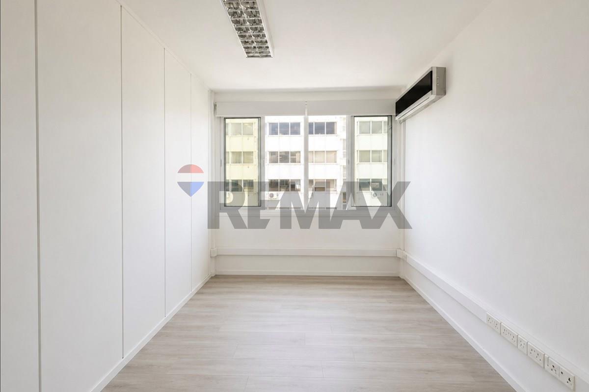 Γραφείο 130 μ² προς ενοικίαση στην τοποθεσία Limassol - Agios Nicolaos, Limassol