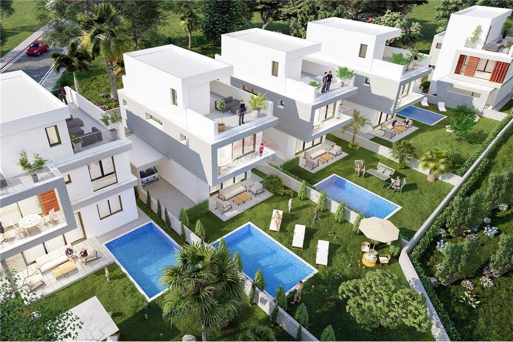 4-bedroom villa for sale 271 m² in Agios Tychon Tourist Area, Limassol