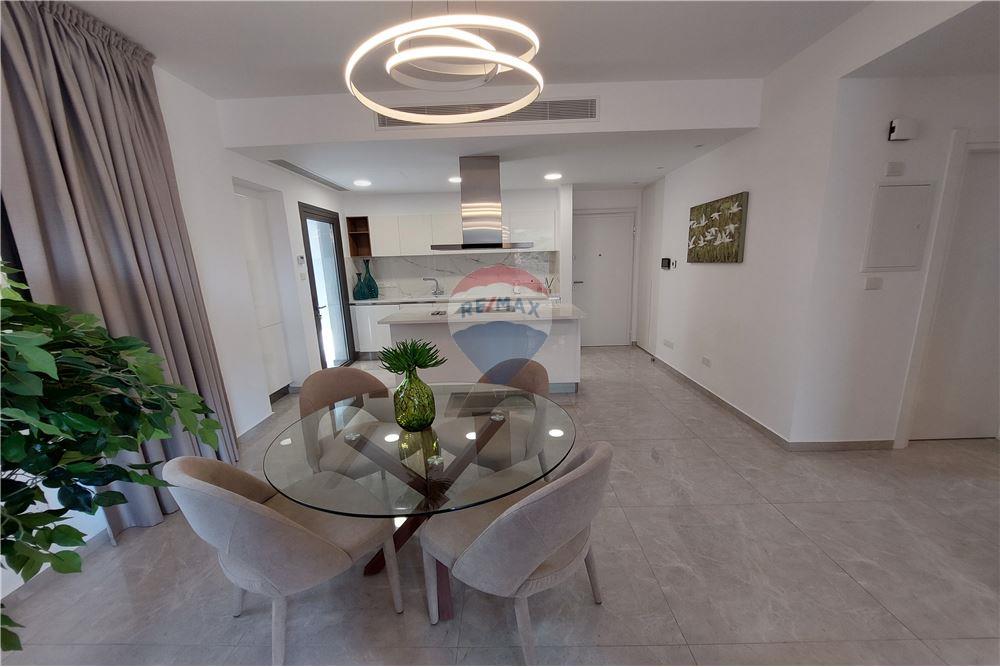 2-Bedroom Luxury Apartment in Potamos Germasoyias - Widok 5
