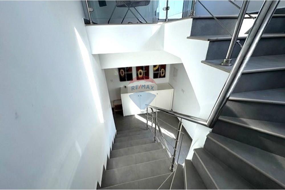 4 bedroom House with roof garden in Livadia - Ansicht 5