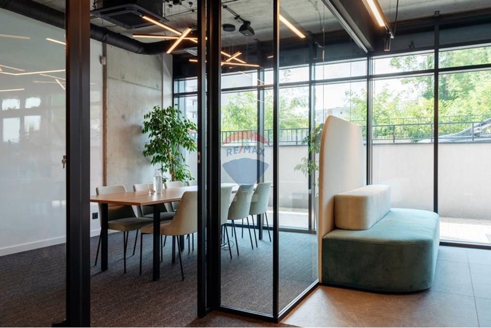 Office 295 m² for rent in Chalkoutsa, Limassol