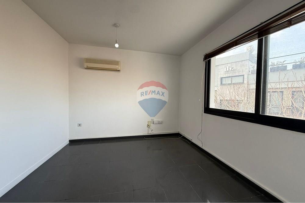 133m² Office in Agia Triada - Ansicht 5