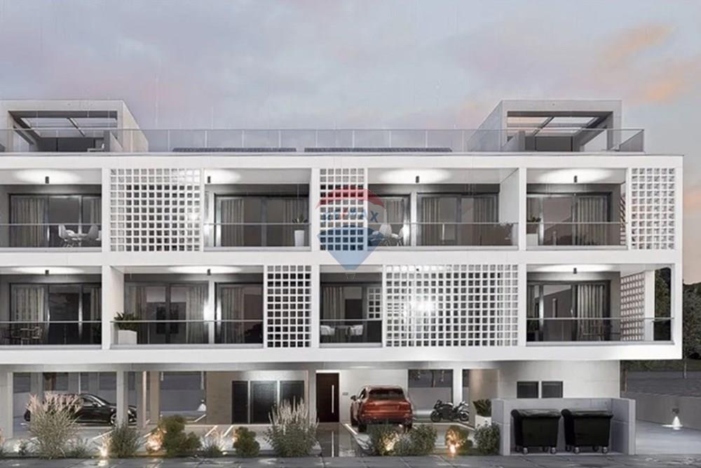 Modern 2-Bedroom Penthouse in Livadia - Aanzicht 6