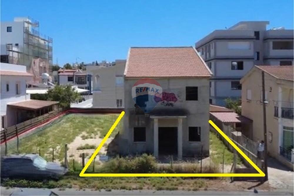Residential - House - Larnaca Municipality, Larnaca - CY - Lignes jaunes11.jpg - 480091031-236