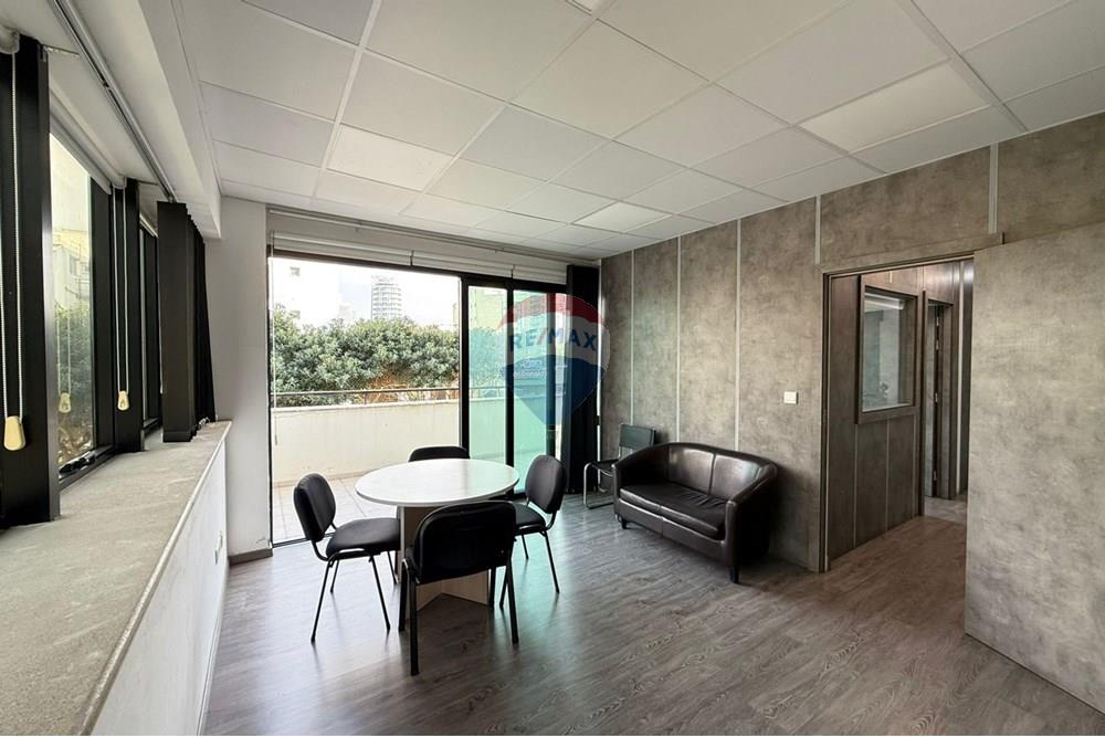 104m² Office in Archiepiskopou Makariou - Ansicht 3
