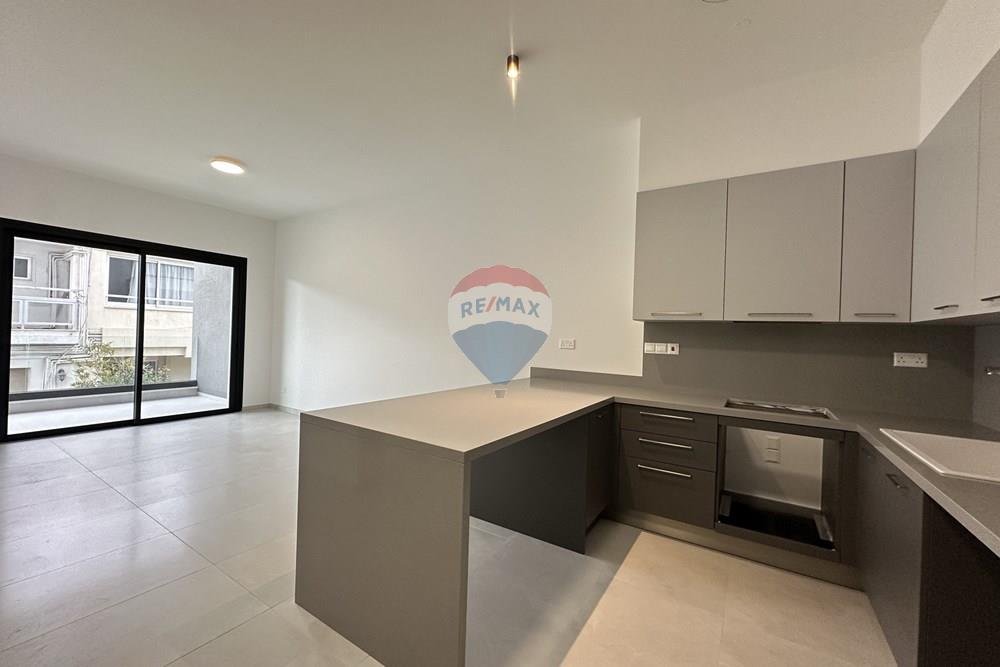 1-Bedroom Apartment in Katholiki, Limassol - Aanzicht 3