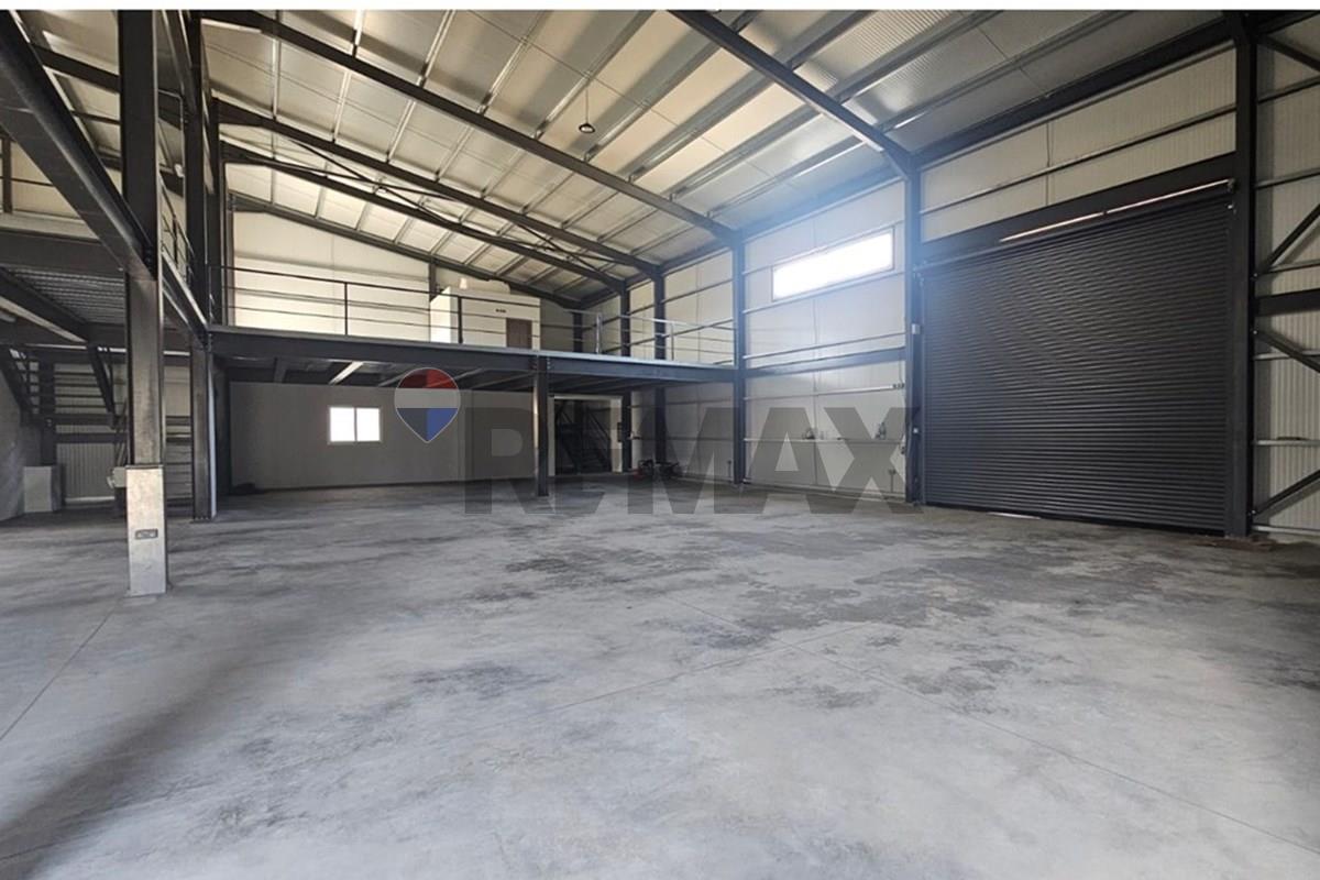 Склад 782 м² в аренду в Alampra, Nicosia