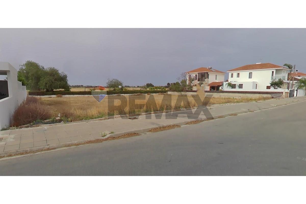 Residential - Plot of Land for Hospitality Development - Perivolia, Larnaca - CY - Screenshot 2026-05-29 105934.jpg - 480091029-324