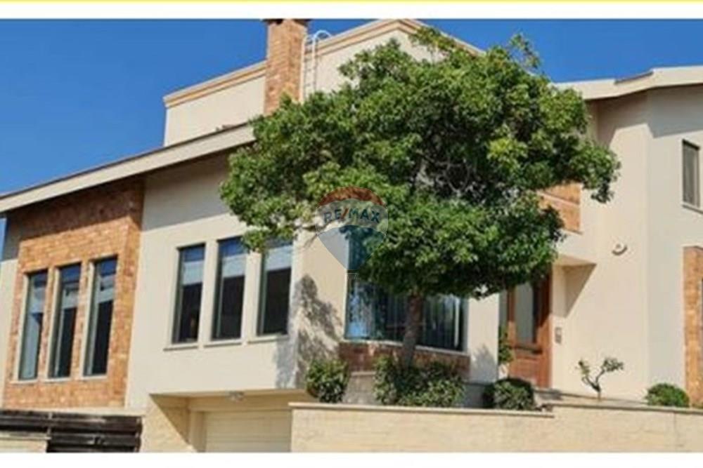 5-Bedroom Villa at Agios Athanasios, Limassol - Bild 2