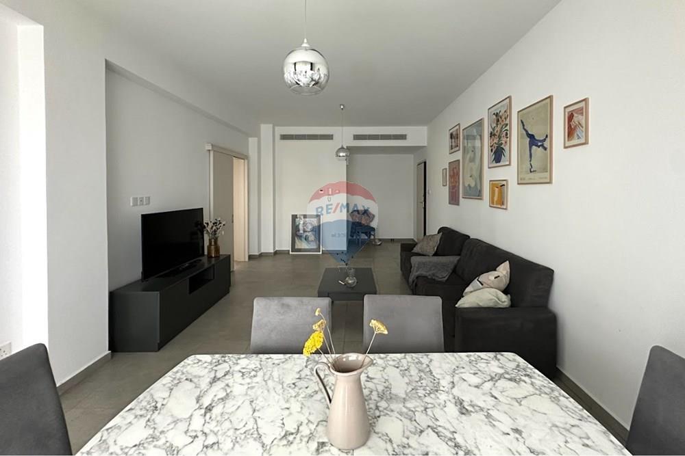 2-Bedroom Apartment in Germasogeia Papas Area - Widok 2