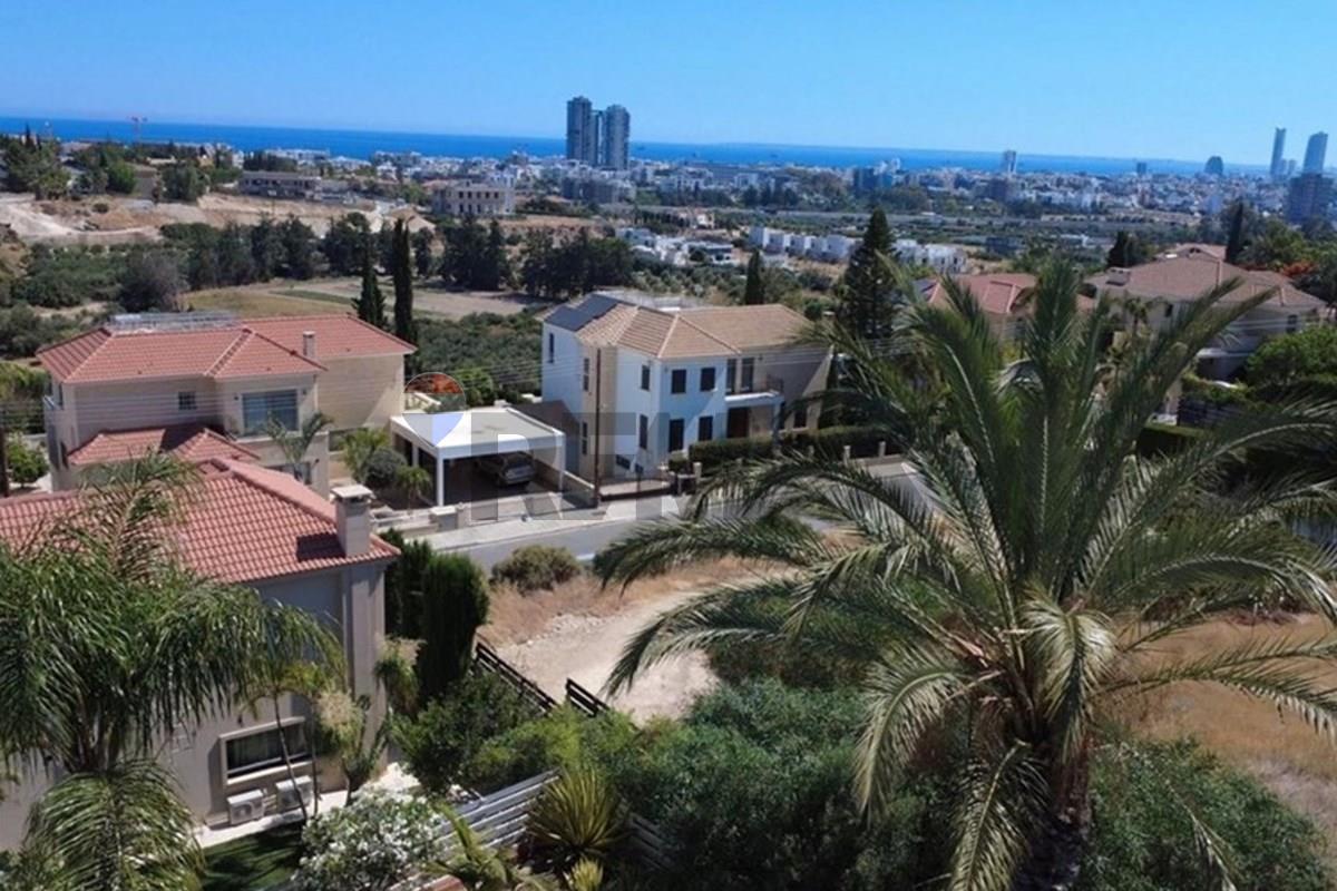 4-Bedroom Sea-View Villa in Germasogeia Hills - Aanzicht 5