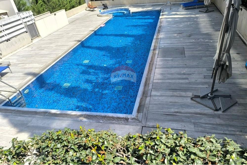 2 -Bedroom Apartment in Neapolis - Widok 2