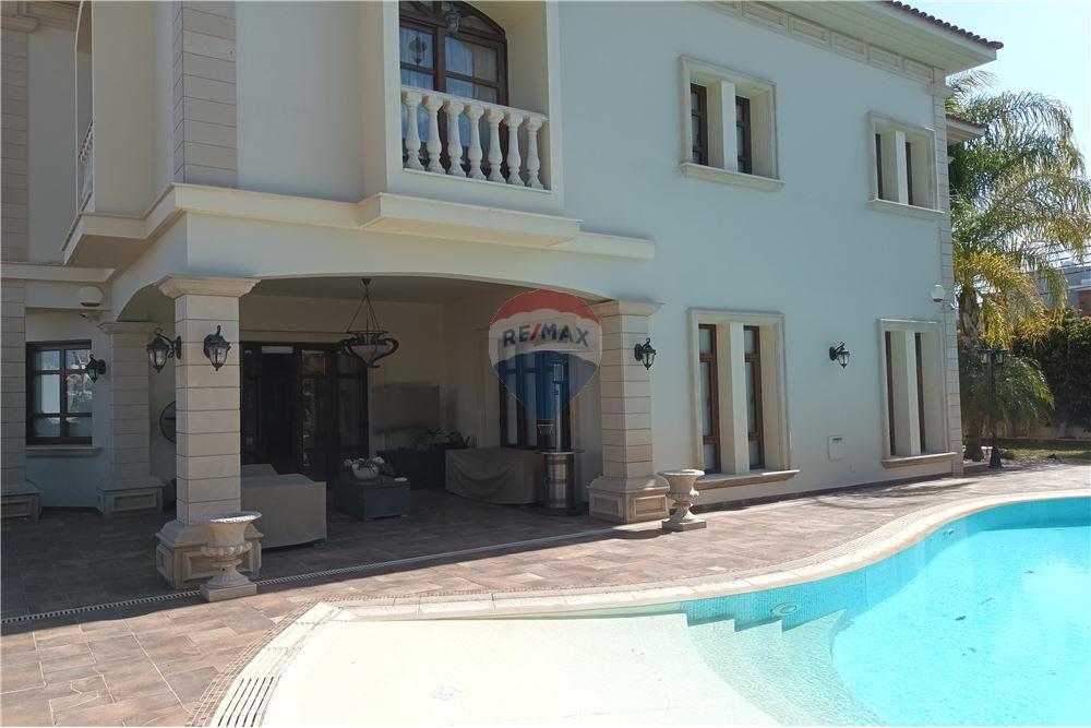 4 Bedroom House with Commercial Space in Lakatamia - Widok 2