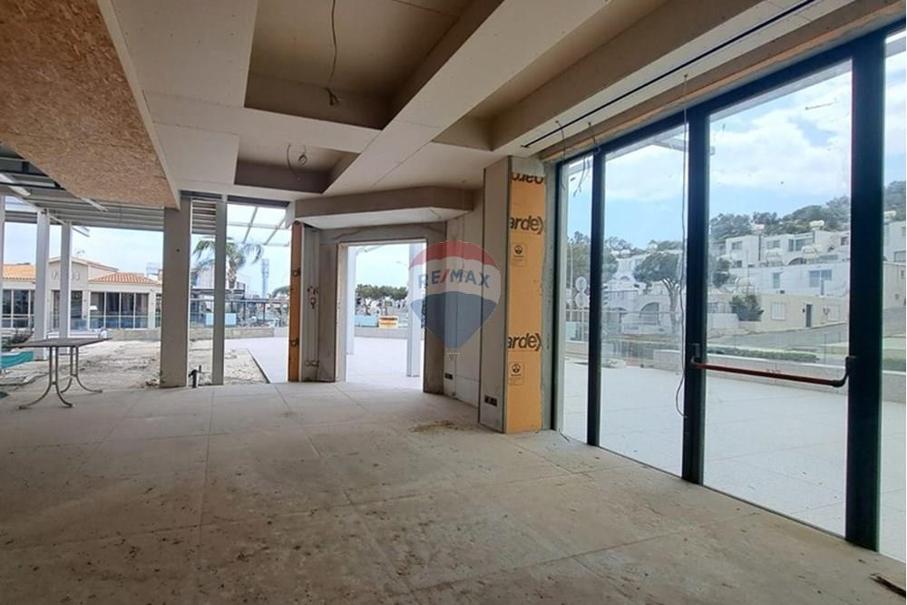 Κτίριο 500 μ² προς πώληση στην τοποθεσία Paralimni, Famagusta