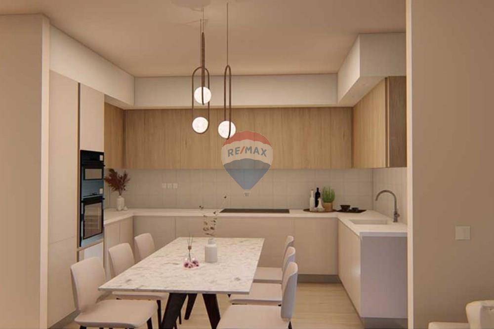 1 Bedroom Apartment in Zakaki - Meer